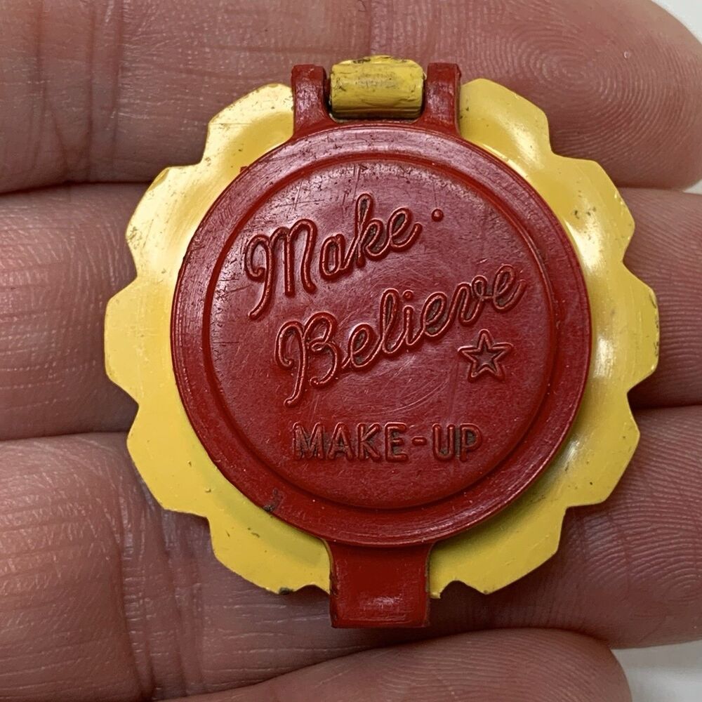 Early Mattel Futurland Make Believe Makeup Compact Toy 1940’s Pre Barbie Rare - Picture 4 of 8
